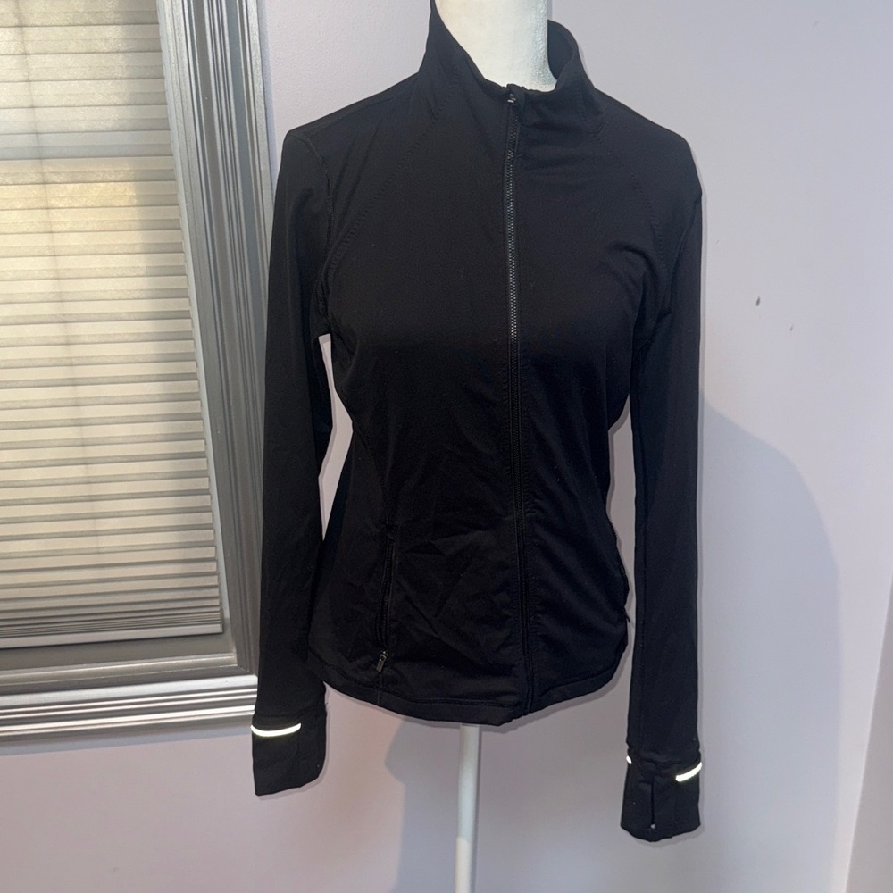 Victoria Sport Sport Black Stretch Fitted Mesh Back Full Zip Jacket Size M